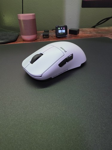 Pulsar pro series buzz mouse - pro,